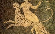 Pella, casa di Dioniso, mosaico con Dioniso su pantera (https://studiahumanitatispaideia.wordpress.com)